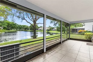 3249 Deer Creek Lake Shore Dr Unit, Deerfield Beach, FL 33442 - Photo 4