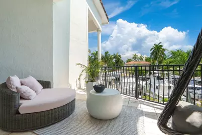 70 Isle Of Venice #203, Fort Lauderdale, FL 33301 - Photo 6