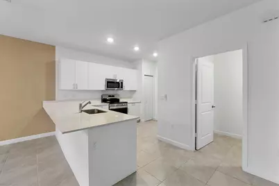 4965 Oakmont Drive, Fort Lauderdale, FL 33312 - Photo 10