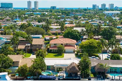 370 SE 13th Avenue, Pompano Beach, FL 33060 - Photo 2