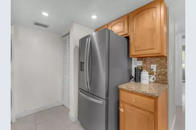 9022 W Atlantic Boulevard #213, Coral Springs, FL 33071 - Photo 4