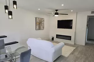 319 Preston H, Boca Raton, FL 33434 - Photo 8