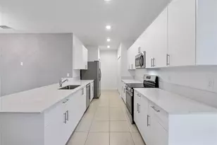 4973 Oakmont Dr, Fort Lauderdale, FL 33312 - Photo 6