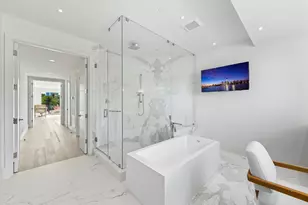 14 N Isla Bahia Dr, Fort Lauderdale, FL 33316 - Photo 56