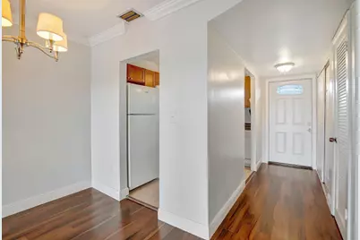 8225 Sunrise Lakes Boulevard #303, Sunrise, FL 33322 - Photo 4