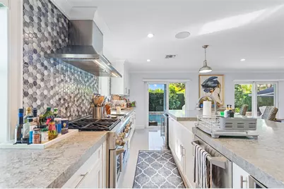 3250 Spanish River Drive, Pompano Beach, FL 33062 - Photo 18