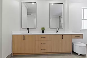 1121 NE 14th Ave, Fort Lauderdale, FL 33304 - Photo 40