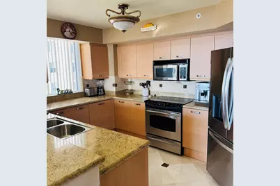 2001 N Ocean Boulevard #804, Fort Lauderdale, FL 33305 - Photo 4