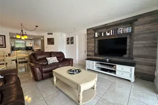 17801 N Bay Rd, Sunny Isles Beach, FL 33160 - Photo 14