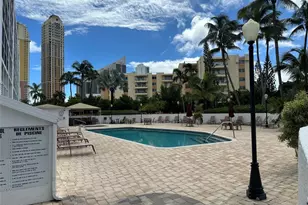 17801 N Bay Rd, Sunny Isles Beach, FL 33160 - Photo 48