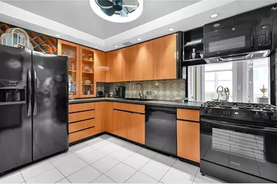 2030 S Ocean Drive #2027, Hallandale Beach, FL 33009 - Photo 2