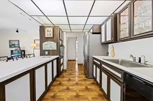 625 Oleander Dr, Hallandale Beach, FL 33009 - Photo 18