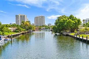 625 Oleander Dr, Hallandale Beach, FL 33009 - Photo 6