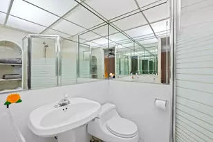 625 Oleander Dr, Hallandale Beach, FL 33009 - Photo 26