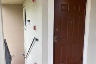 22901 SW 88th Pl, Cutler Bay, FL 33190 - Photo 4