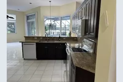 472 Fairmont Lane, Weston, FL 33326 - Photo 6