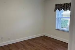 472 Fairmont Ln, Weston, FL 33326 - Photo 12