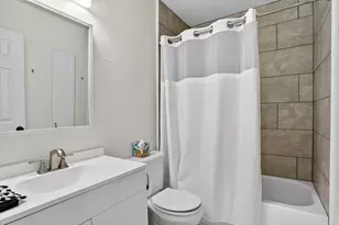 5640 SW 3rd Pl, Margate, FL 33068 - Photo 18