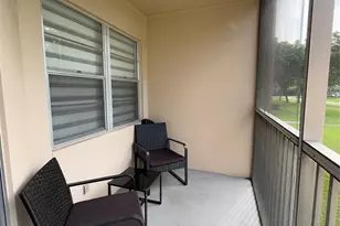 12850 SW 4th Ct, Pembroke Pines, FL 33027 - Photo 16