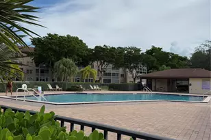 12850 SW 4th Ct, Pembroke Pines, FL 33027 - Photo 28