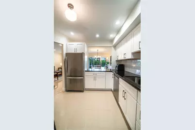 300 Diplomat Parkway #309, Hallandale Beach, FL 33009 - Photo 4