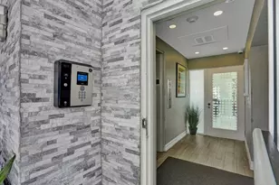 720 Bayshore Dr, Fort Lauderdale, FL 33304 - Photo 18