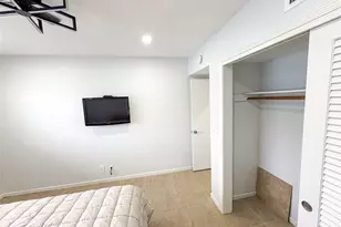 4541 N Ocean Dr, Fort Lauderdale, FL 33308 - Photo 22