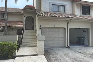 5710 Coach House Cir, Boca Raton, FL 33486 - Photo 1