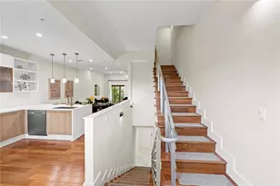 548 SE 1st Cir, Pompano Beach, FL 33060 - Photo 2