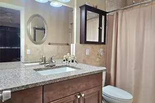 2141 NE 1st Ct, Boynton Beach, FL 33435 - Photo 10