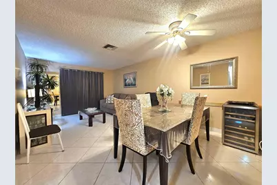 2141 NE 1st Court #201, Boynton Beach, FL 33435 - Photo 4