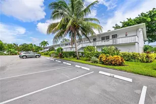318 Oakridge R, Deerfield Beach, FL 33442 - Photo 24