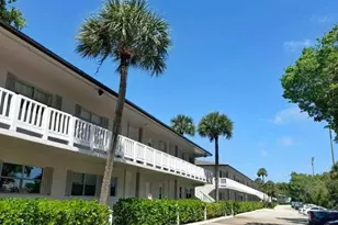 610 SE 2nd Ave, Deerfield Beach, FL 33441 - Photo 4