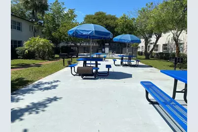 610 SE 2nd Avenue #L4, Deerfield Beach, FL 33441 - Photo 12