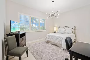 70 N Compass Dr, Fort Lauderdale, FL 33308 - Photo 34