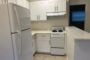 101 NE 41st St, Oakland Park, FL 33334 - Photo 4