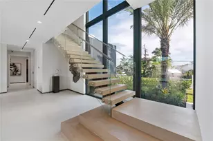 2880 NE 28th St, Fort Lauderdale, FL 33306 - Photo 14