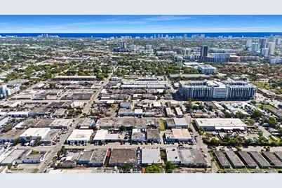 709 NW 8th Avenue, Fort Lauderdale, FL 33311 - Photo 18