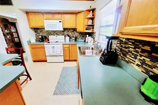 136 SW 85th Ave, Okeechobee, FL 34974 - Photo 6