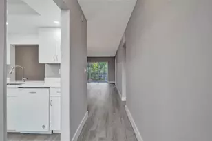 1541 S 0Cean Blvd Unit, Pompano Beach, FL 33062 - Photo 2