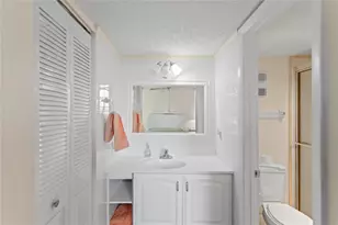 1911 Sabal Palm Dr, Davie, FL 33324 - Photo 20