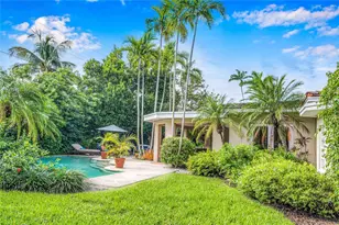 1612 E Lake Dr, Fort Lauderdale, FL 33316 - Photo 4