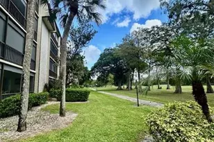 6080 NW 44th St, Lauderhill, FL 33319 - Photo 30