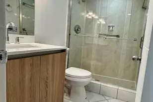 6080 NW 44th St, Lauderhill, FL 33319 - Photo 20