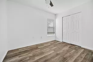 21357 NW 39th Ave, Opa Locka, FL 33055 - Photo 18