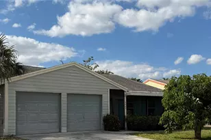 5067 Canal Cir E, Lake Worth, FL 33467 - Photo 6