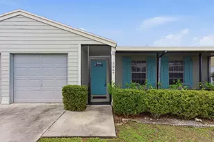 5067 Canal Cir E, Lake Worth, FL 33467 - Photo 4