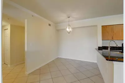 6565 Emerald Dunes Drive #301, West Palm Beach, FL 33411 - Photo 18