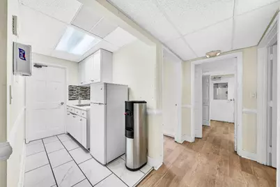 1100 NW 54th Street, Fort Lauderdale, FL 33309 - Photo 18