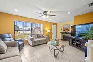 10164 Gifford Dr, Spring Hill, FL 34608 - Photo 8